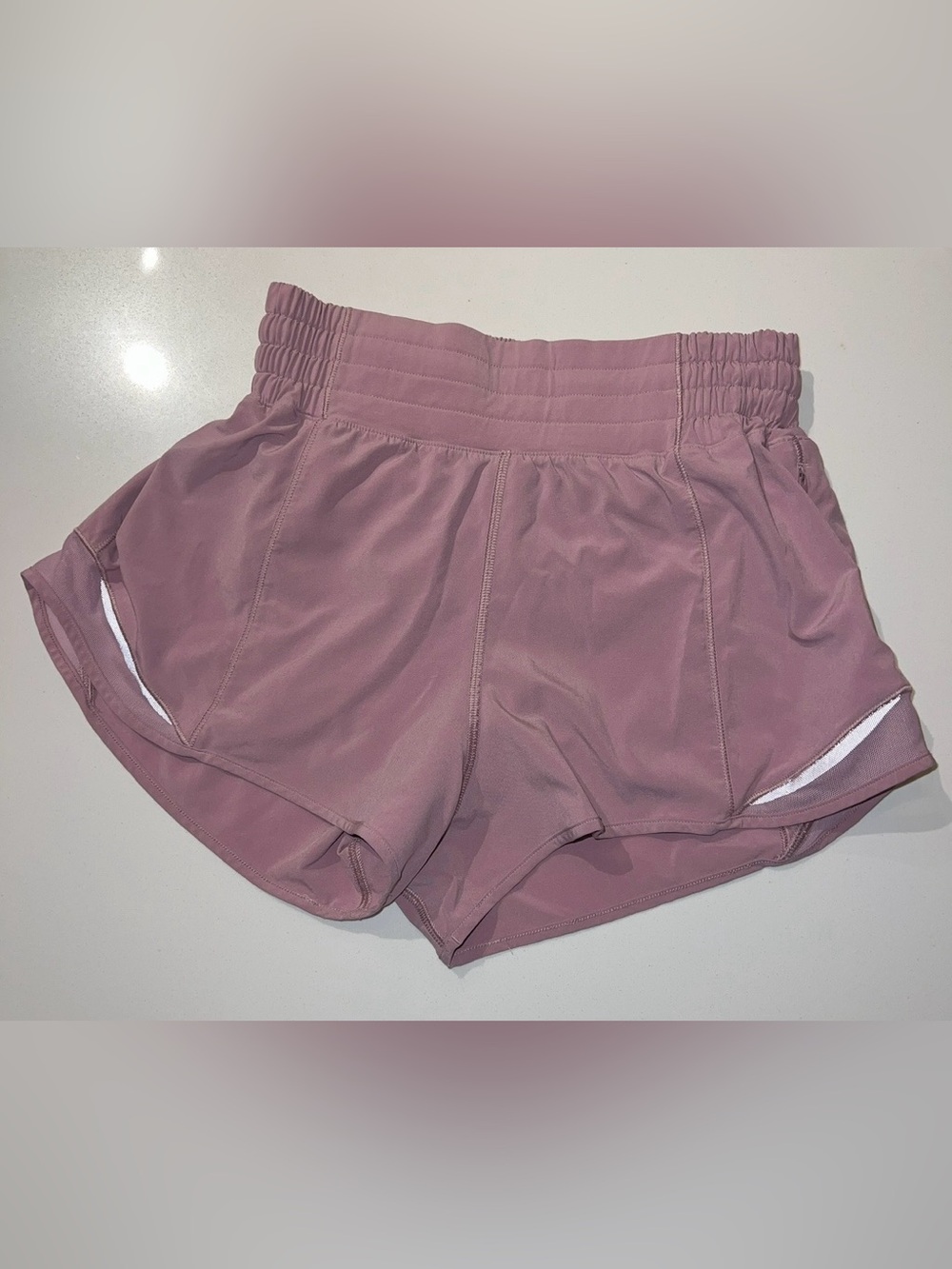 Lululemon Hotty Hot High-Rise Lined Short 2.5" in Rose Blush